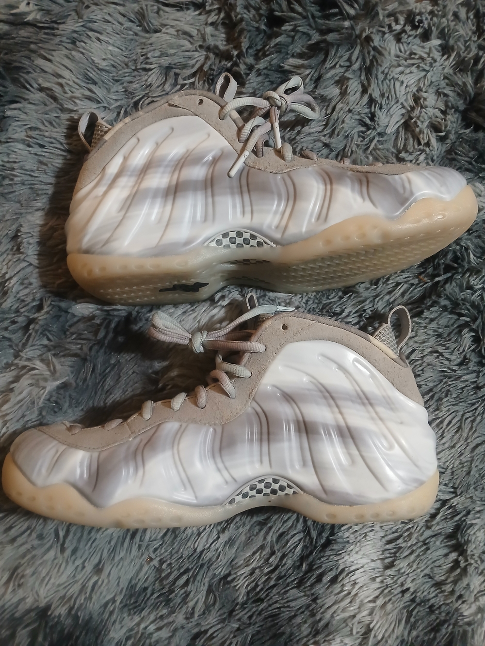 Nike Foamposite One Light Bone/Gum Basketball Sneakers